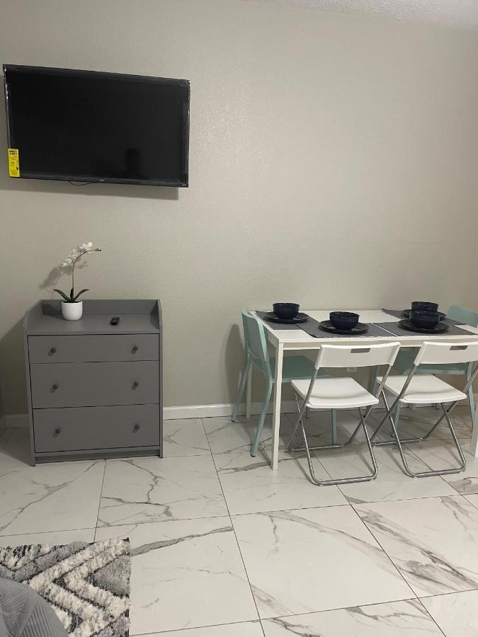 Adorable Suite In Tampa. Zewnętrze zdjęcie